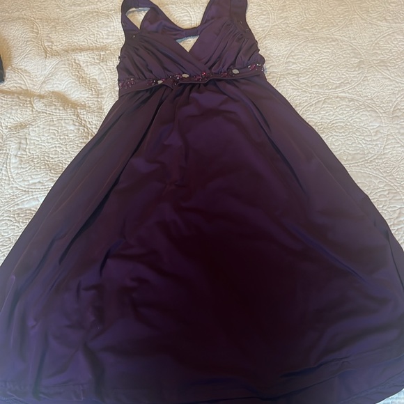 Purple open back dress - Picture 3 of 3